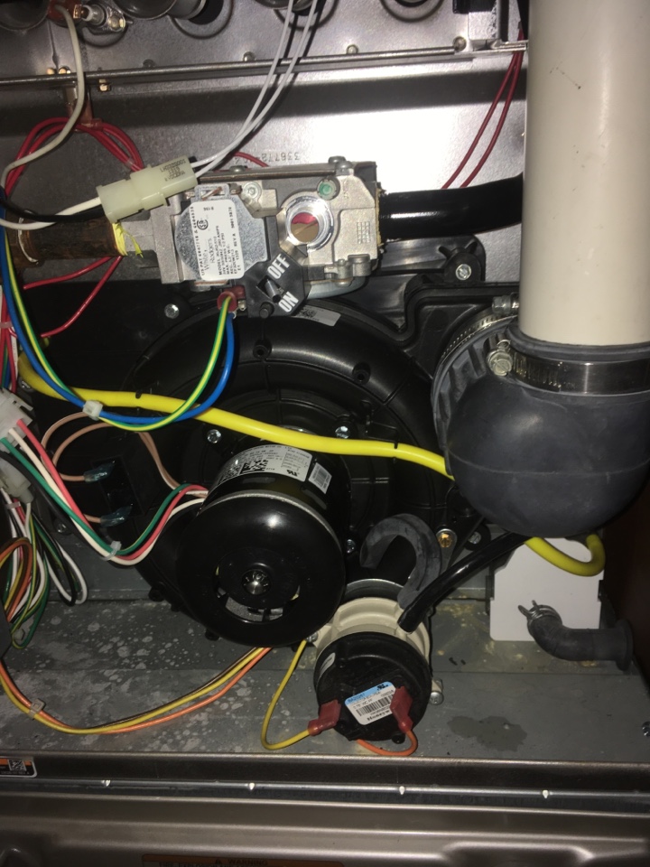 Arbour Lake, AB - Install vendor motor 337938-775-cbp carrier Arbour Lake, AB - Install vendor motor 337938-775-cbp carrier
