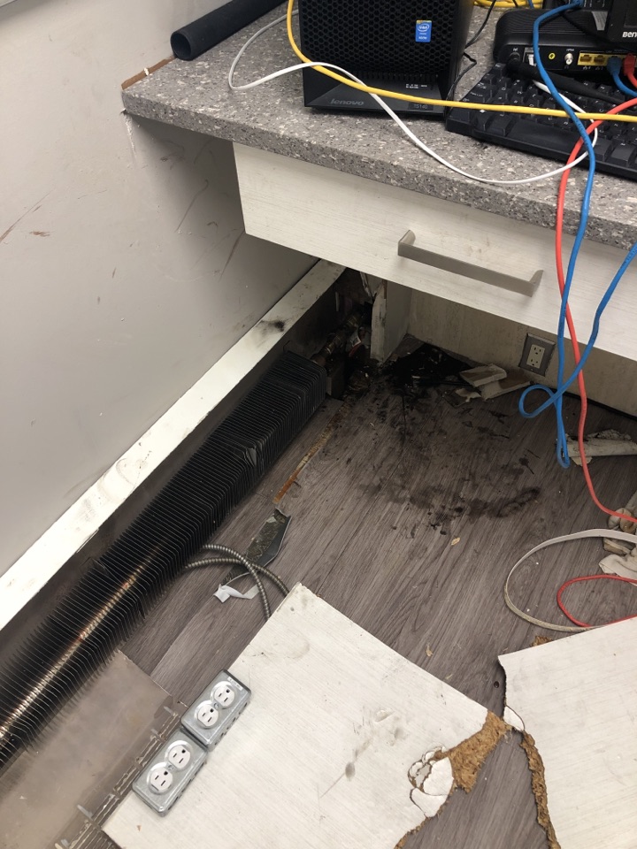 Arbour Lake, AB - Emergency flood. Plumber required three-quarter inch copper waterline blew apart and froze 21 story apartment building heat back on within four hours. Arbour Lake, AB - Emergency flood. Plumber required three-quarter inch copper waterline blew apart and froze 21 story apartment building heat back on within four hours.