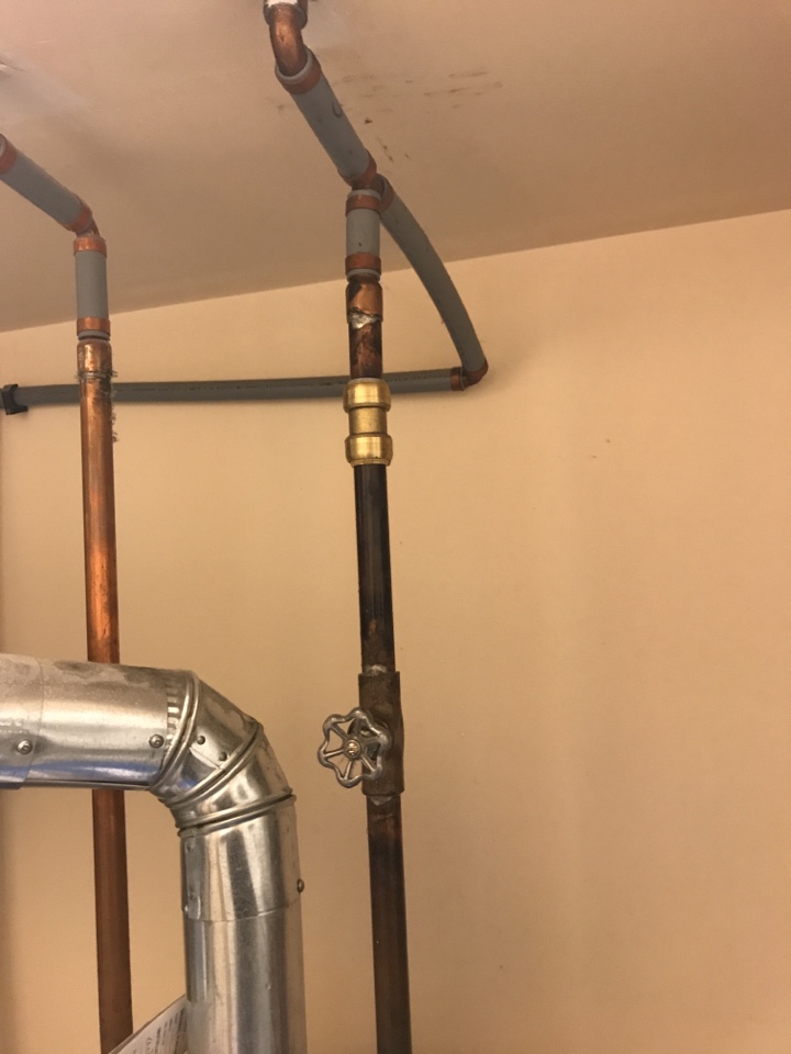 Arbour Lake, AB - Leak on hwt Arbour Lake, AB - Leak on hwt